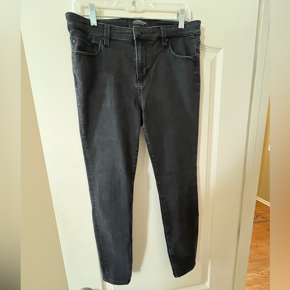 Liverpool Denim - Liverpool Los Angeles Black Designer Skinny Jeans Women’s Size 10
